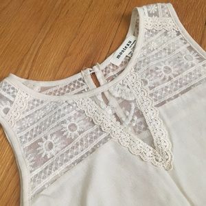 Monteau Tank Top Blouse